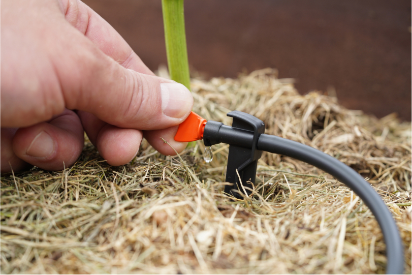 Капельный полив Жук от емкости с регулируемыми капельницами на 30 растений, изображение 5