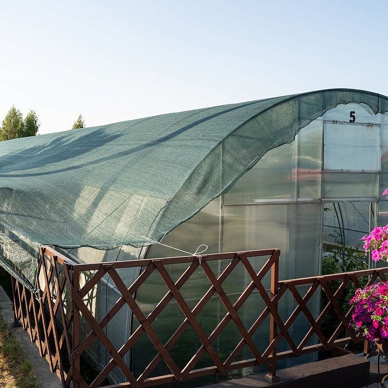 Сетка для притенения от солнца (в комп.с клипсой 19 шт.), размер 3х6 м. 55% затенения, темно-зеленый, изображение 1